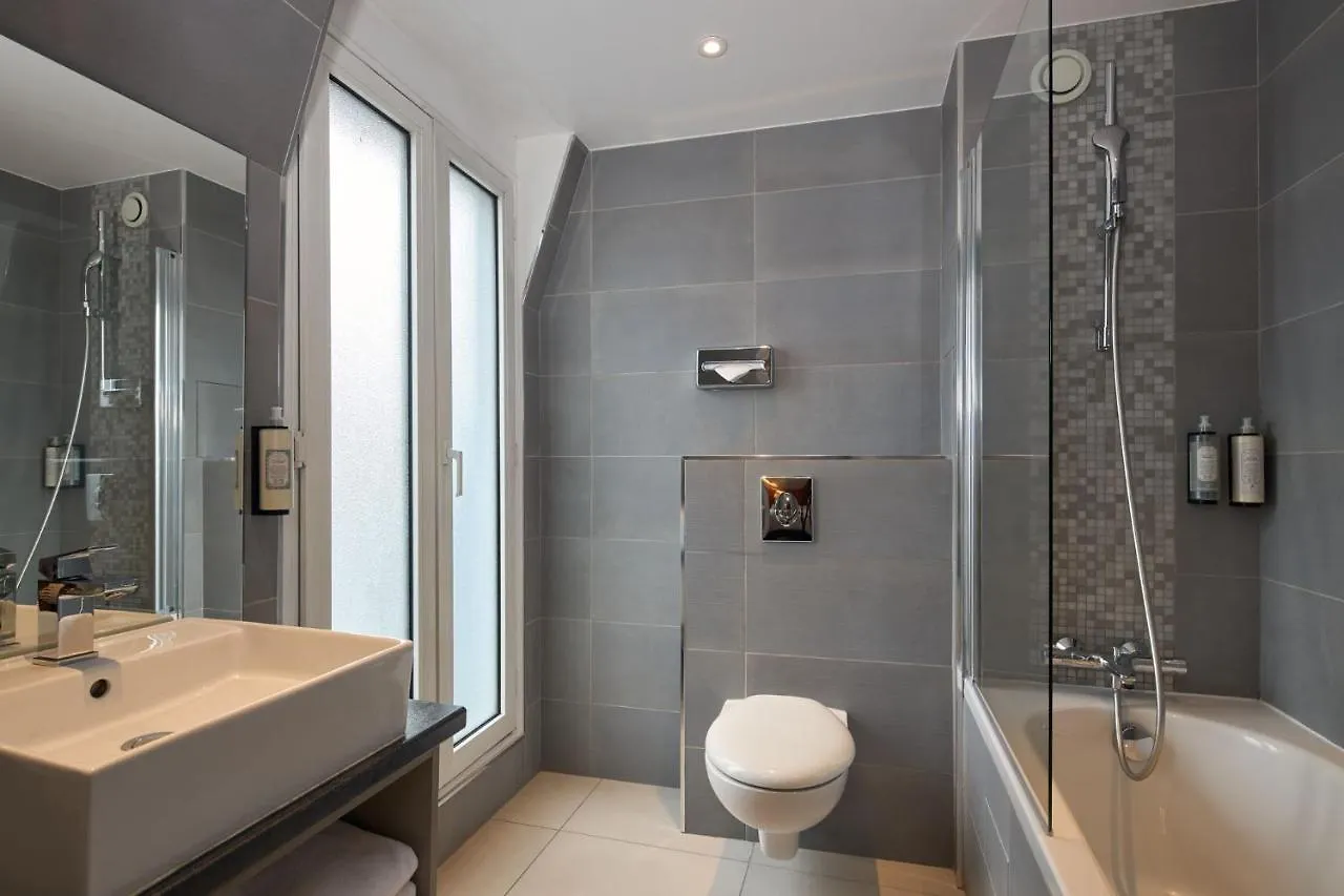 *** Hotel Timhotel Paris Gare Montparnasse France